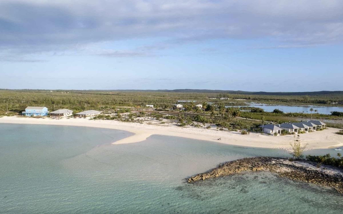 /listing-lots-acreage-in-new-bight-76567.html from Coldwell Banker Bahamas Real Estate