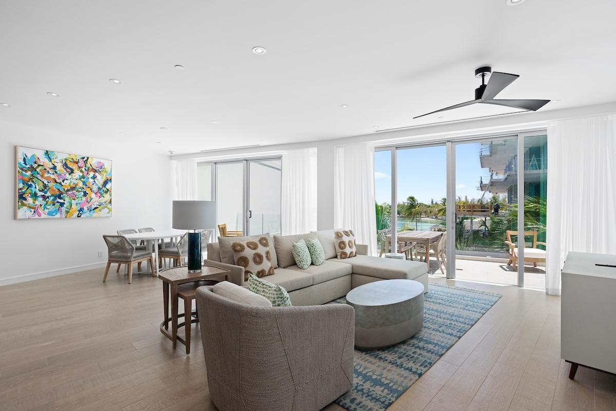 /listing-condo-in-west-bay-street-76561.html from Coldwell Banker Bahamas Real Estate