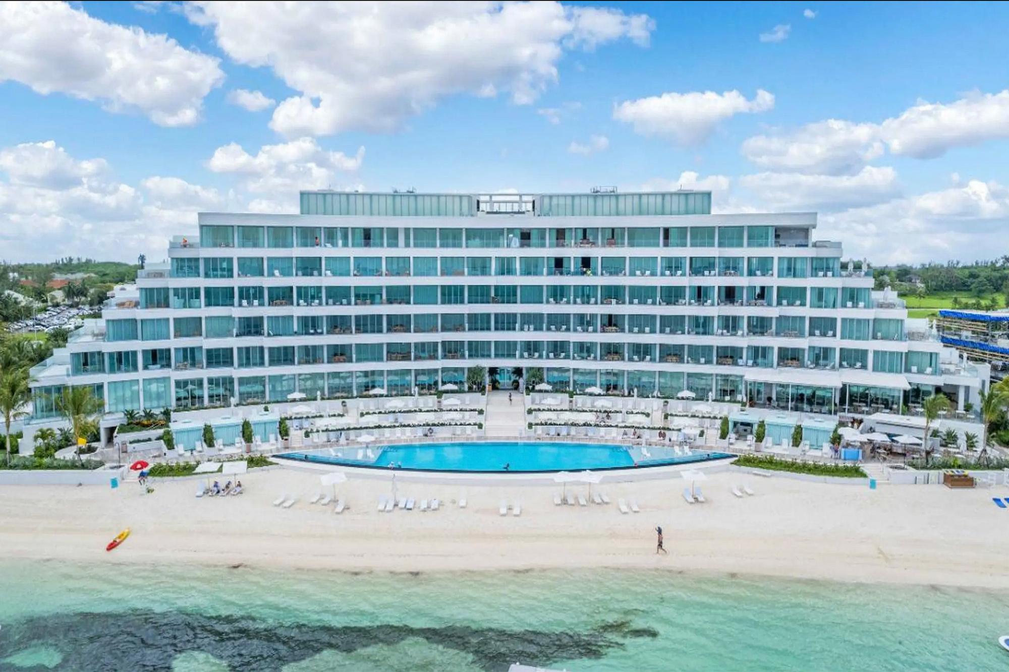 /listing-condo-in-west-bay-street-76614.html from Coldwell Banker Bahamas Real Estate
