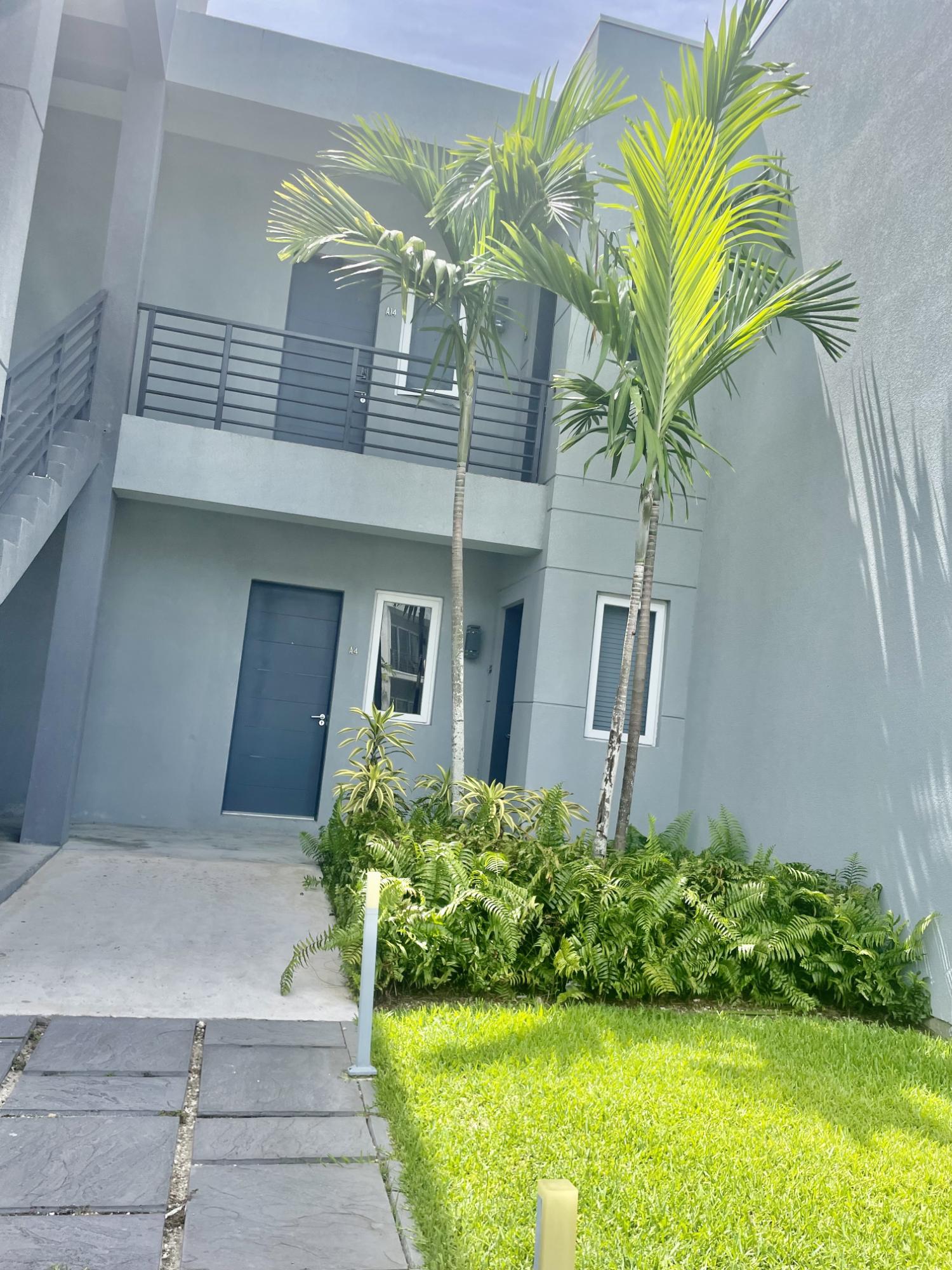 /listing-condo-in-west-bay-street-76671.html from Coldwell Banker Bahamas Real Estate