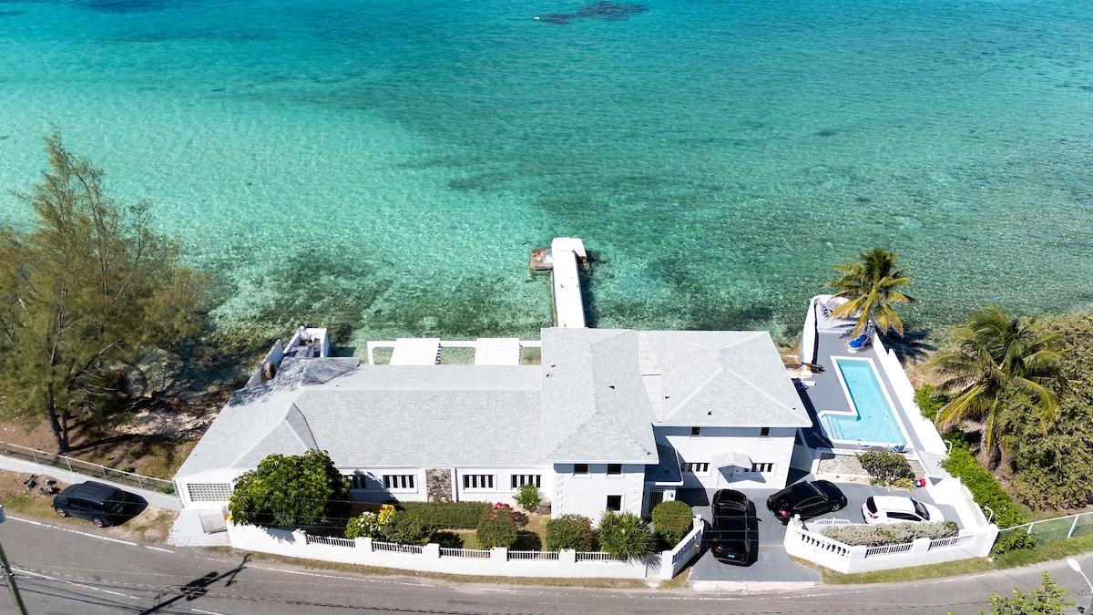 /listing-single-family-home-in-eastern-road-76960.html from Coldwell Banker Bahamas Real Estate