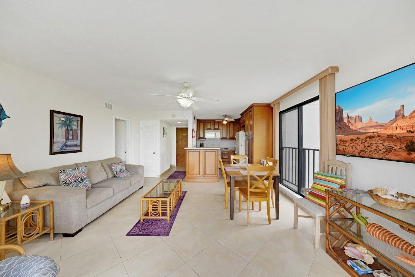 /listing-condo-in-lucaya-76994.html from Coldwell Banker Bahamas Real Estate