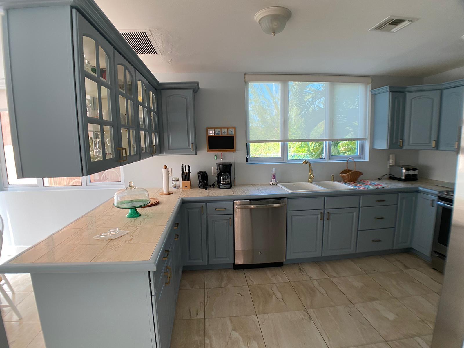 /listing-single-family-home-in-fortune-bay-77077.html from Coldwell Banker Bahamas Real Estate