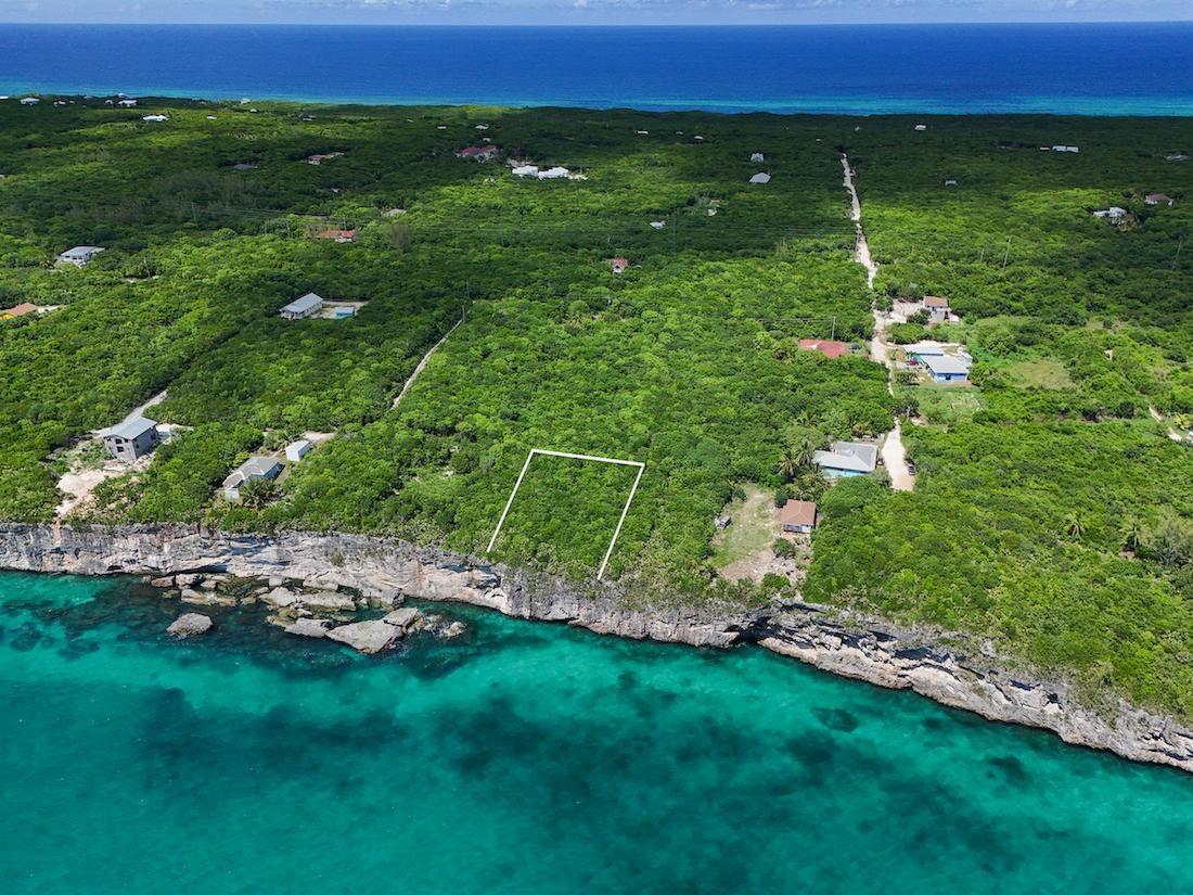 /listing-lots-acreage-in-gregory-town-77261.html from Coldwell Banker Bahamas Real Estate