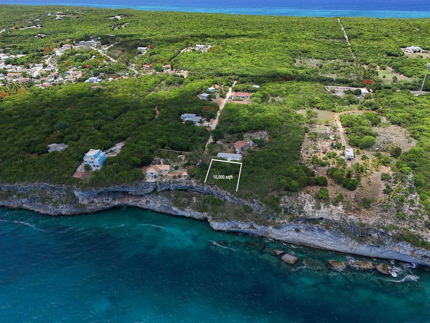 /listing-lots-acreage-in-gregory-town-77263.html from Coldwell Banker Bahamas Real Estate
