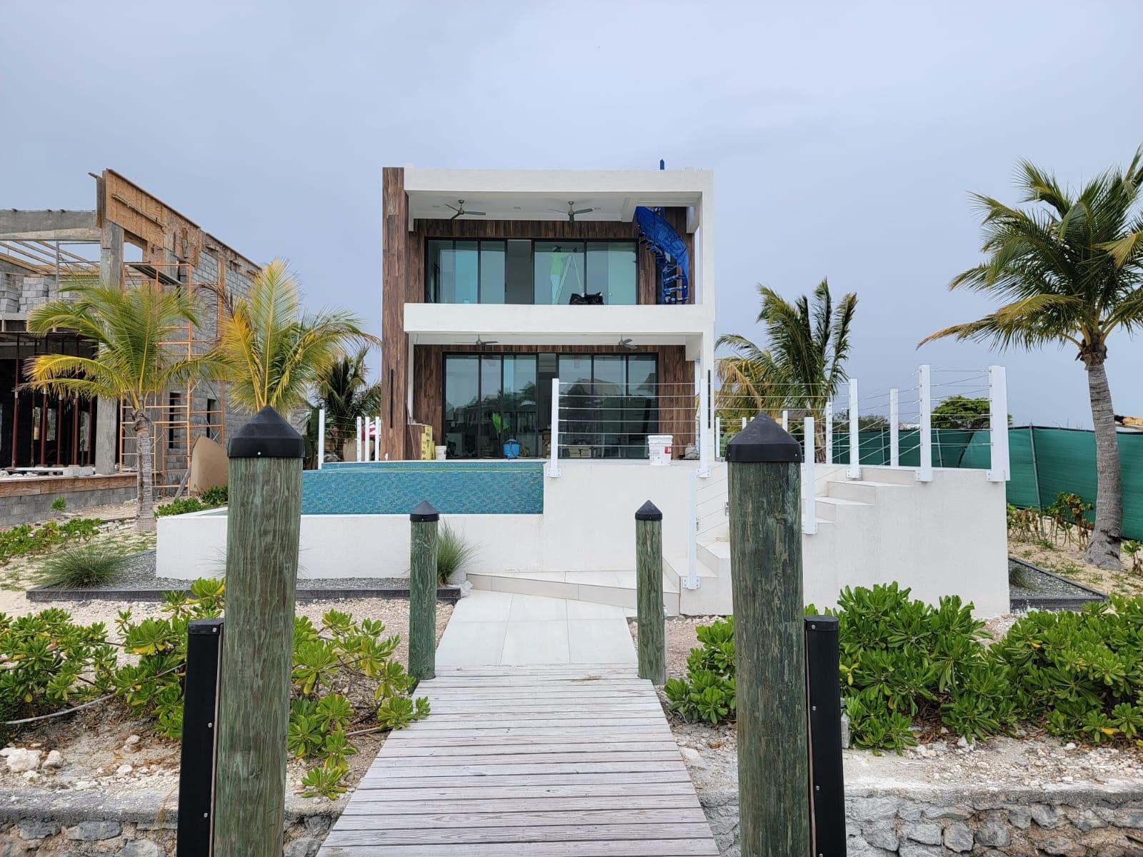 /listing-single-family-home-in-bell-channel-77286.html from Coldwell Banker Bahamas Real Estate
