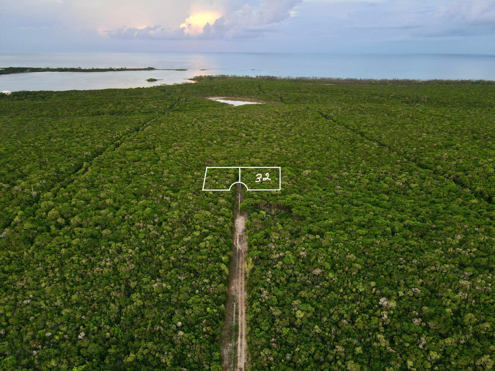 /listing-lots-acreage-in-tarpum-bay-77348.html from Coldwell Banker Bahamas Real Estate