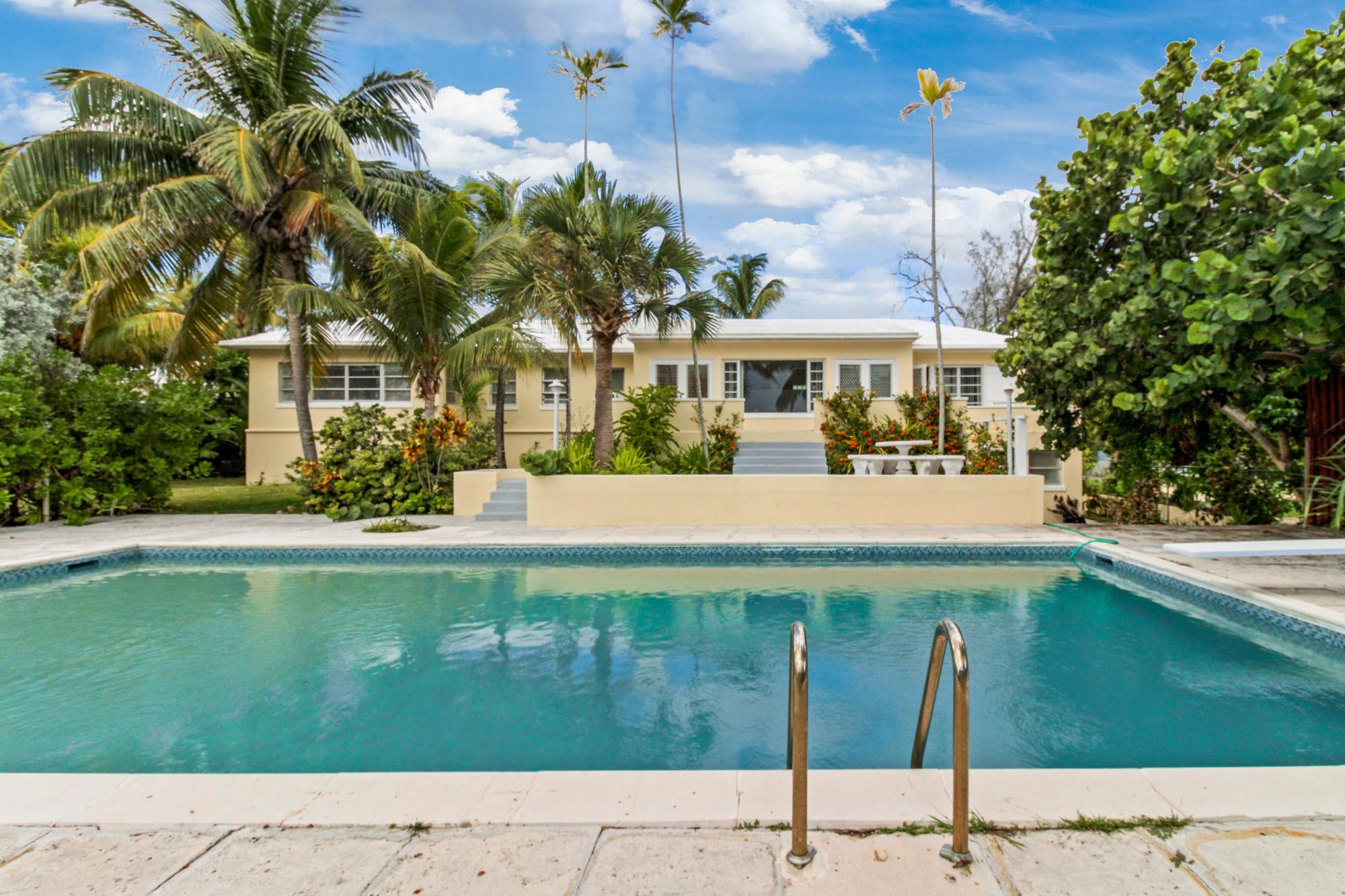 /listing-single-family-home-in-eastern-road-77394.html from Coldwell Banker Bahamas Real Estate
