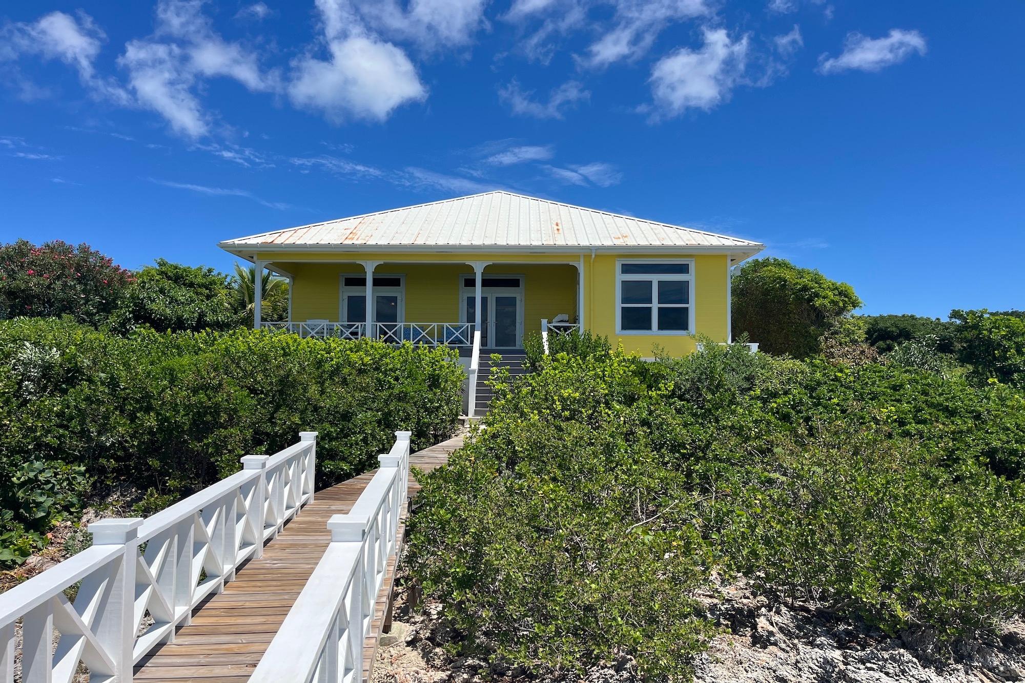/listing-single-family-home-in-guana-cay-77427.html from Coldwell Banker Bahamas Real Estate