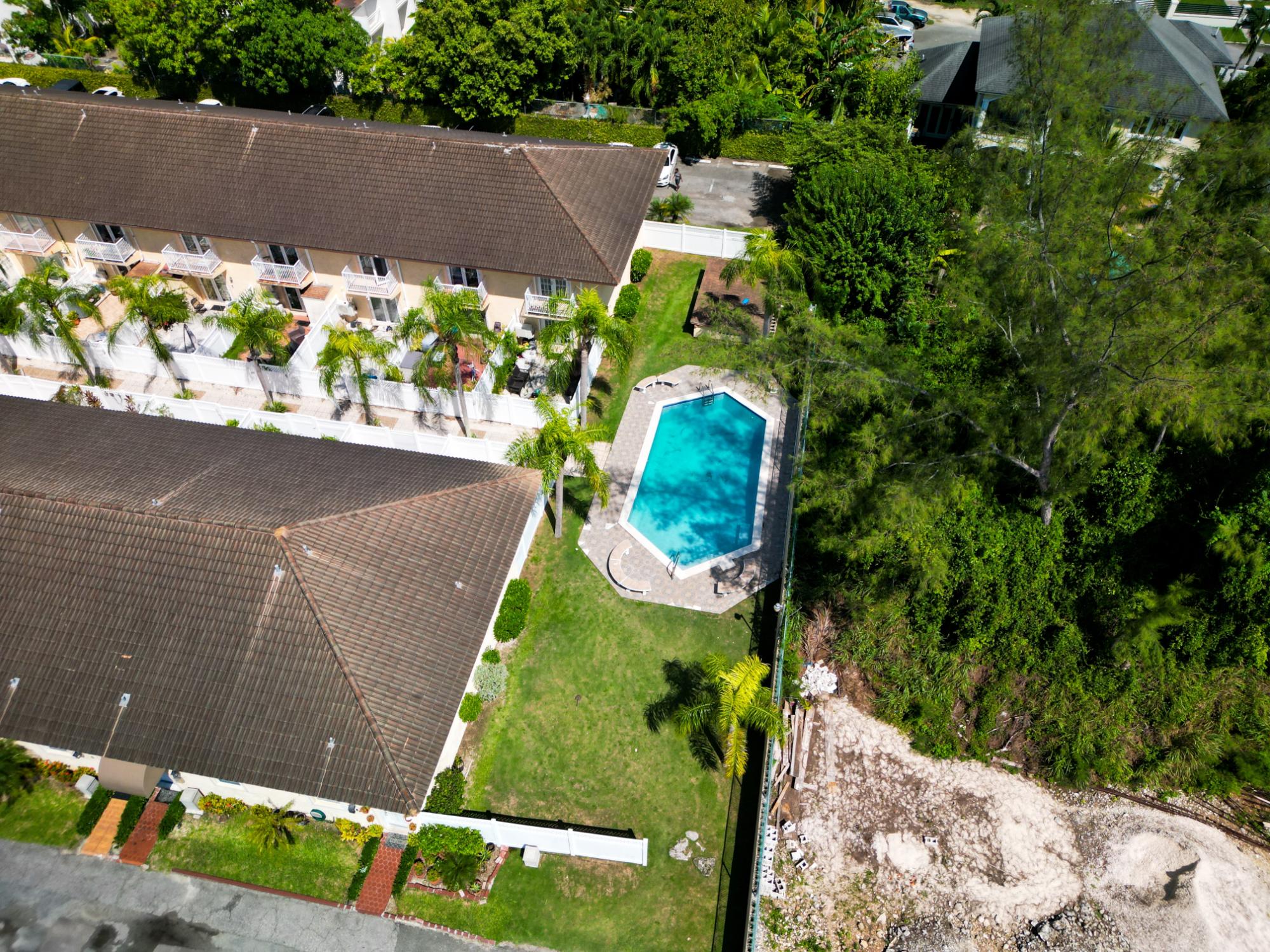 /listing-condo-in-west-bay-street-77540.html from Coldwell Banker Bahamas Real Estate