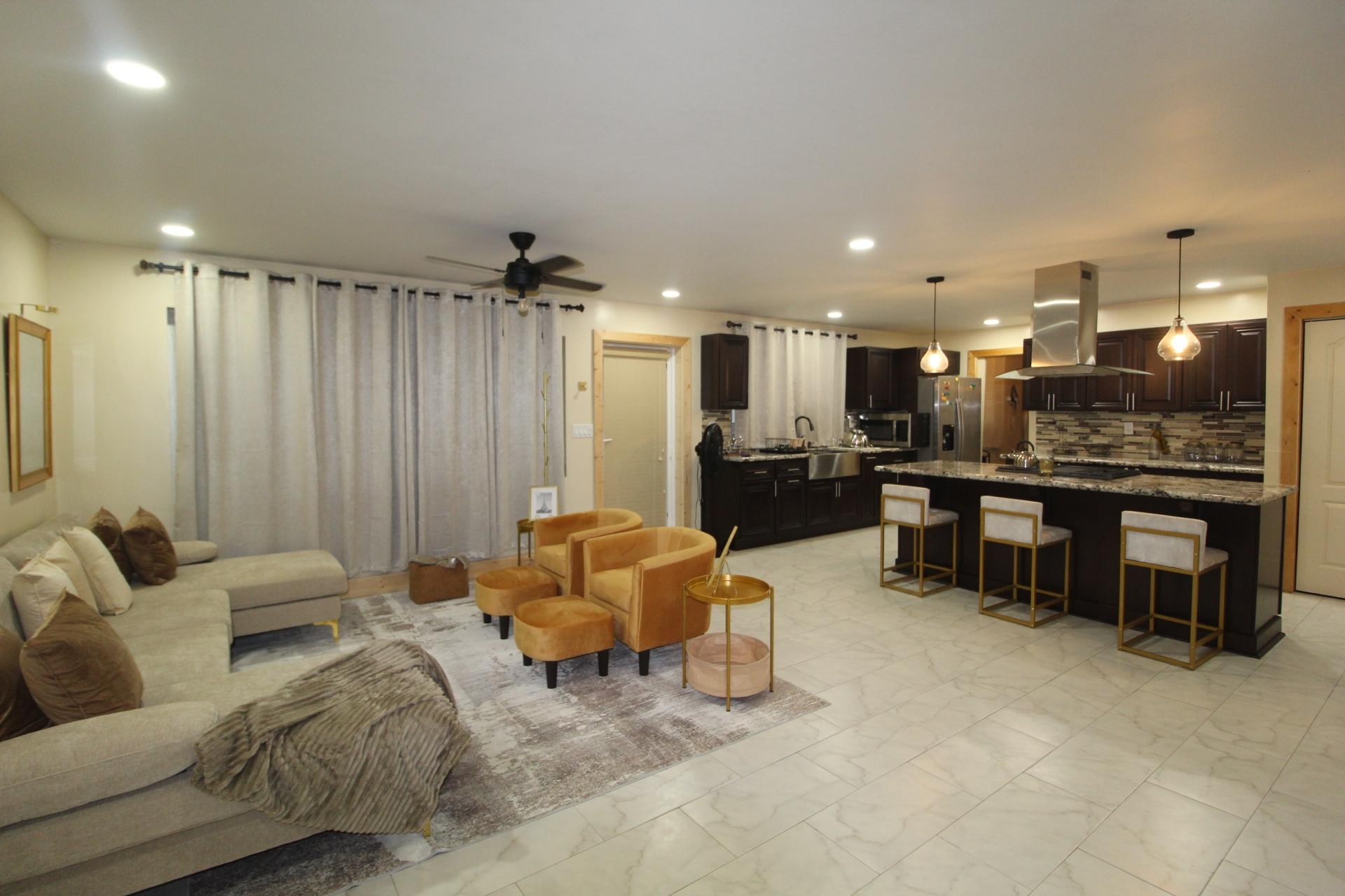 /listing-single-family-home-in-lucaya-79016.html from Coldwell Banker Bahamas Real Estate