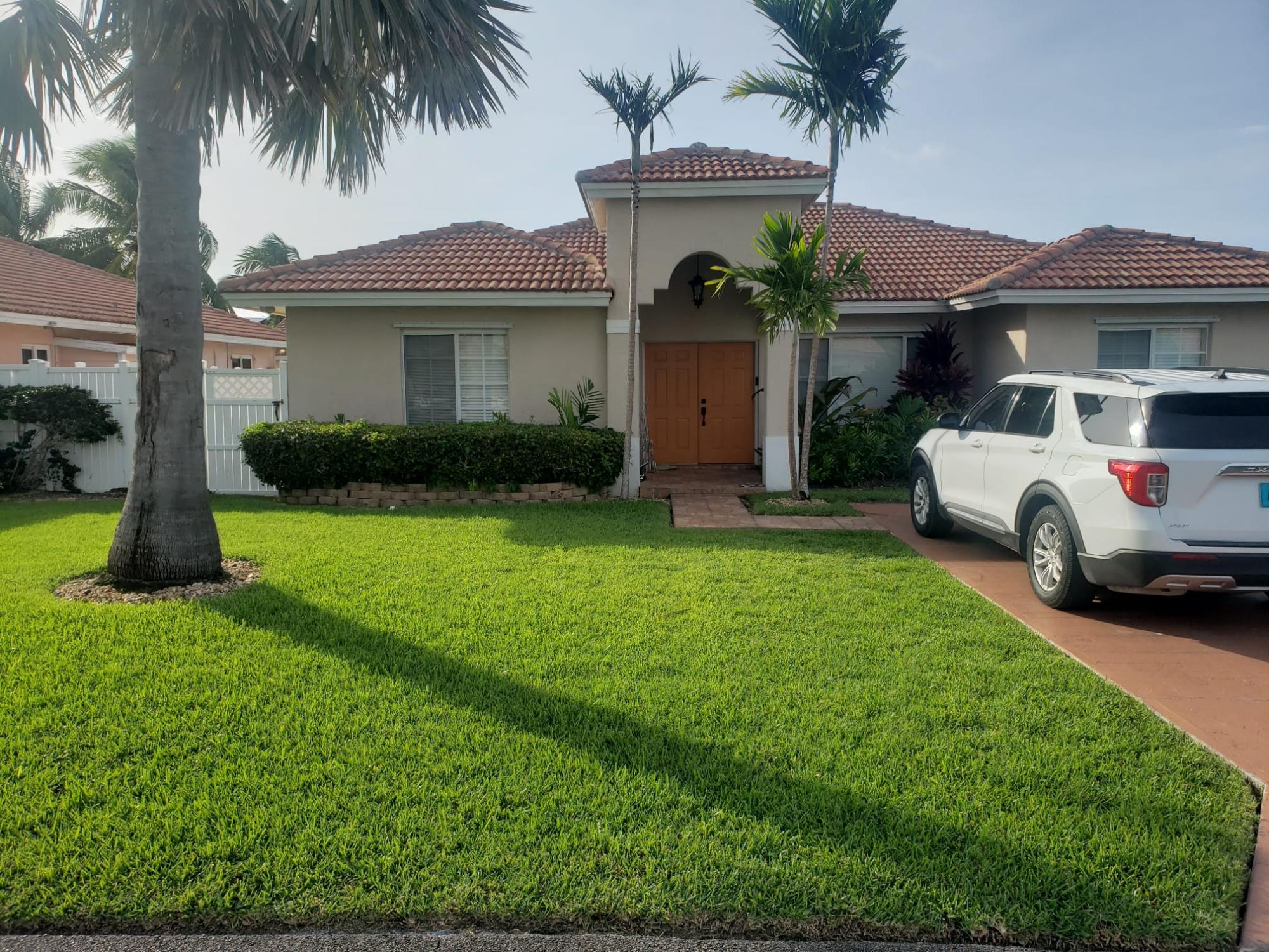 /listing-single-family-home-in-yamacraw-77704.html from Coldwell Banker Bahamas Real Estate