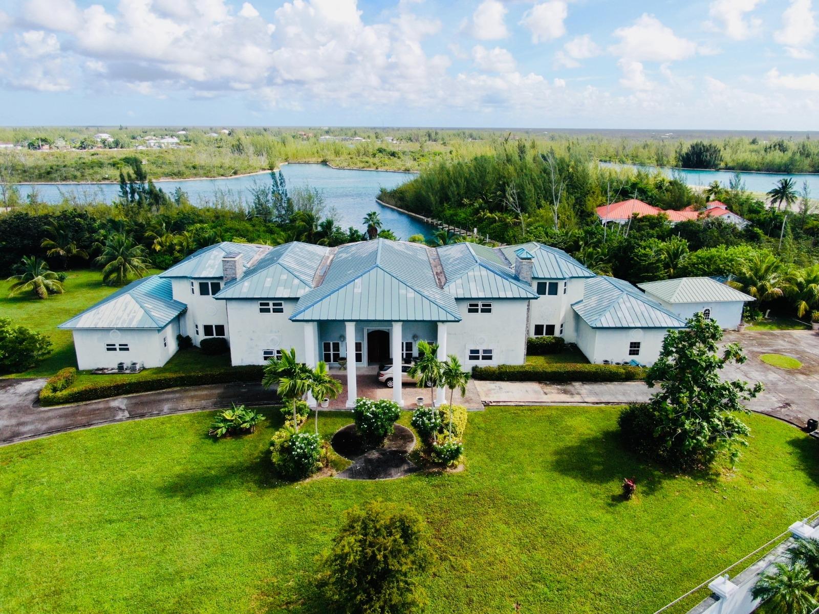 /listing-single-family-home-in-colony-bay-77746.html from Coldwell Banker Bahamas Real Estate