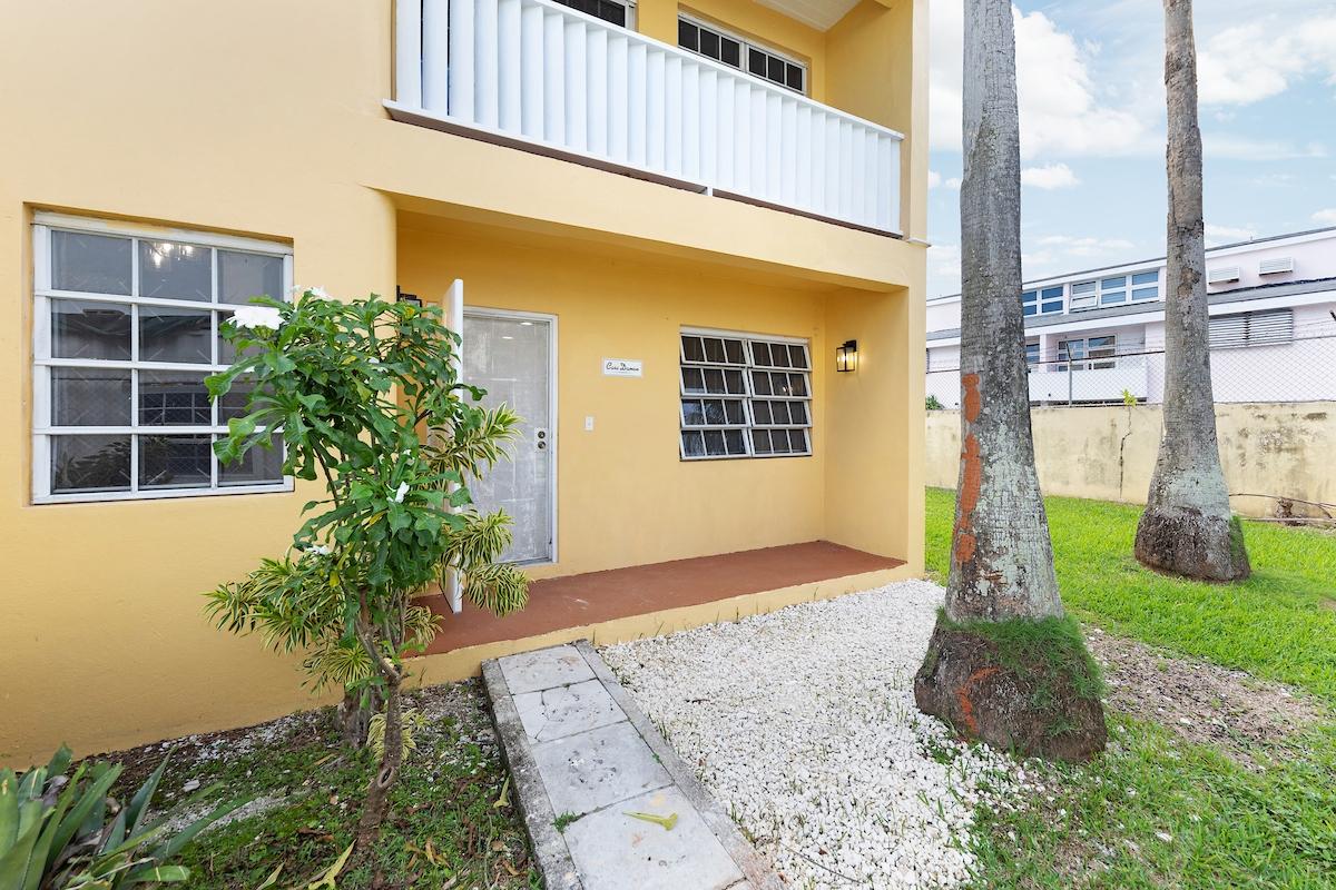 /listing-condo-in-west-bay-street-77771.html from Coldwell Banker Bahamas Real Estate