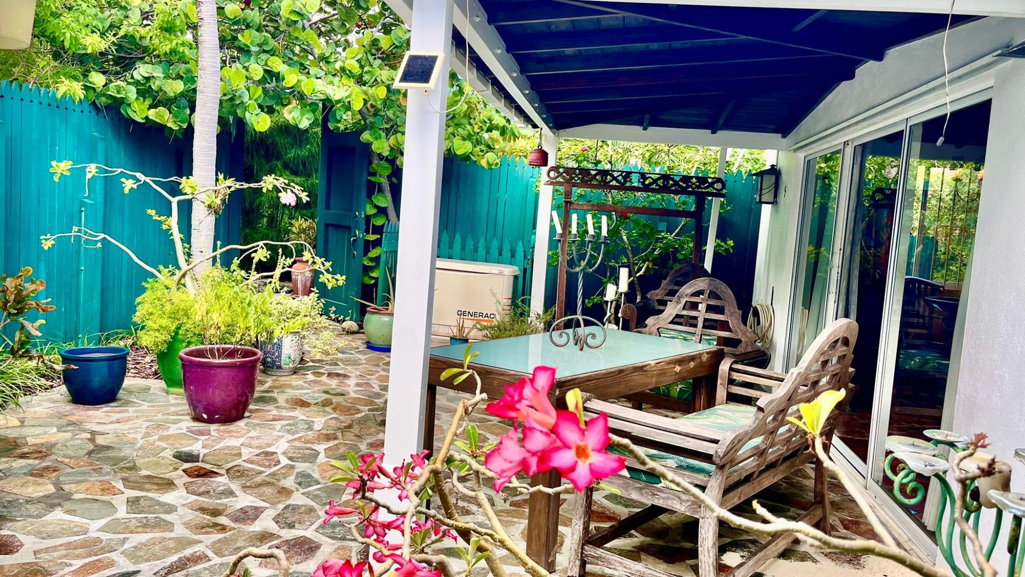 /listing-condo-in-paradise-island-77847.html from Coldwell Banker Bahamas Real Estate