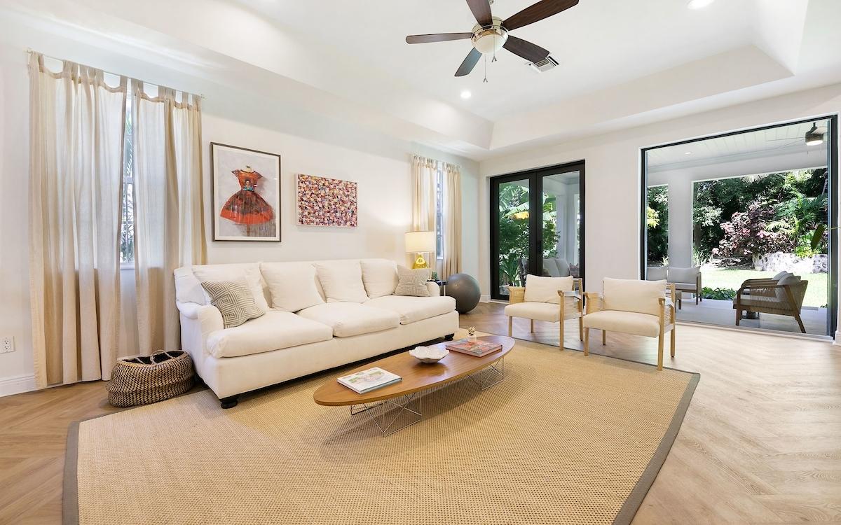 /listing-single-family-home-in-prospect-ridge-77835.html from Coldwell Banker Bahamas Real Estate