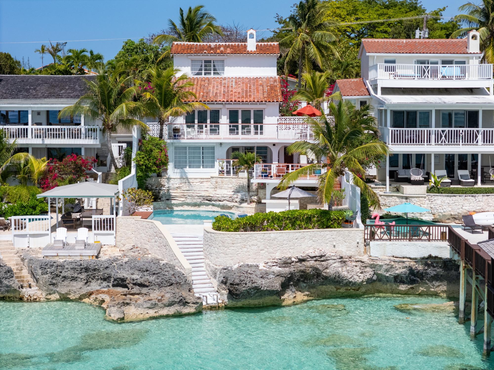 /listing-single-family-home-in-old-fort-bay-79700.html from Coldwell Banker Bahamas Real Estate