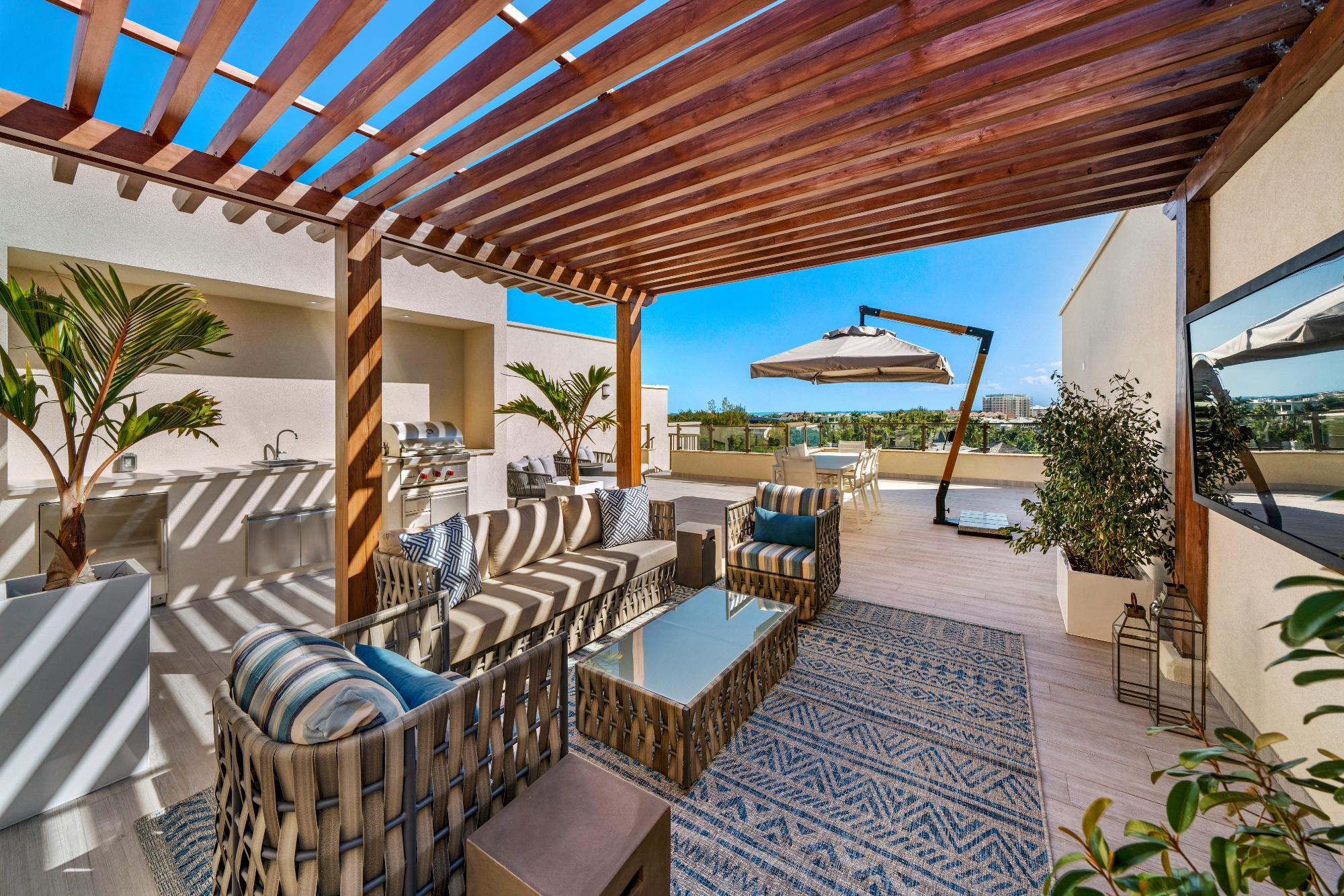 /listing-condo-in-paradise-island-77935.html from Coldwell Banker Bahamas Real Estate