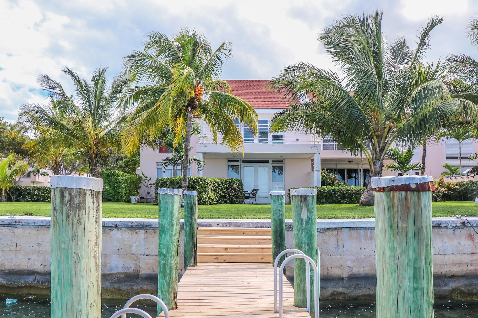 /listing-condo-in-eastern-road-77977.html from Coldwell Banker Bahamas Real Estate