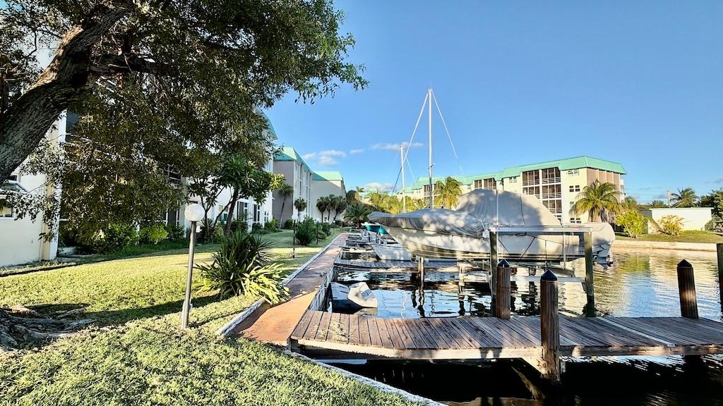 /listing-condo-in-bahama-reef-yacht-country-club-78105.html from Coldwell Banker Bahamas Real Estate