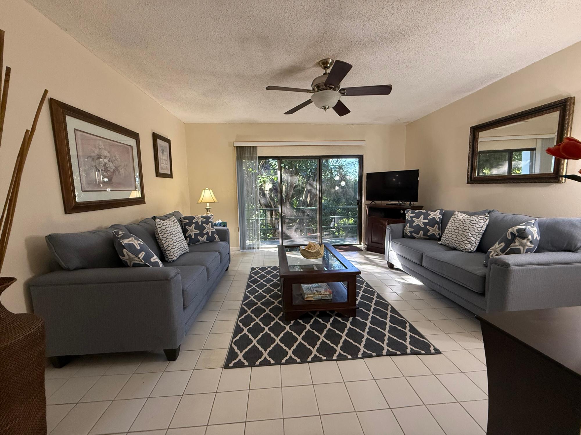 /listing-condo-in-paradise-island-78266.html from Coldwell Banker Bahamas Real Estate