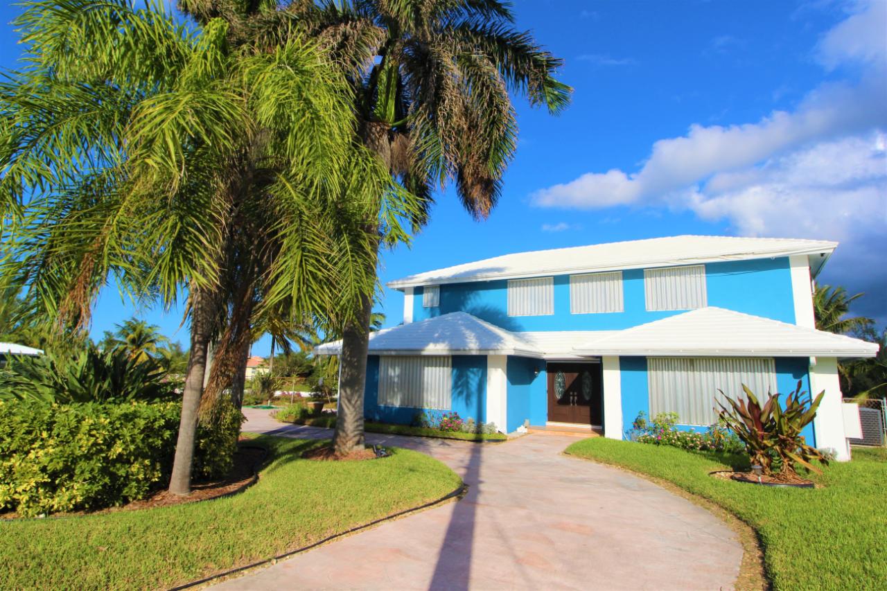 /listing-single-family-home-in-bahamia-79171.html from Coldwell Banker Bahamas Real Estate