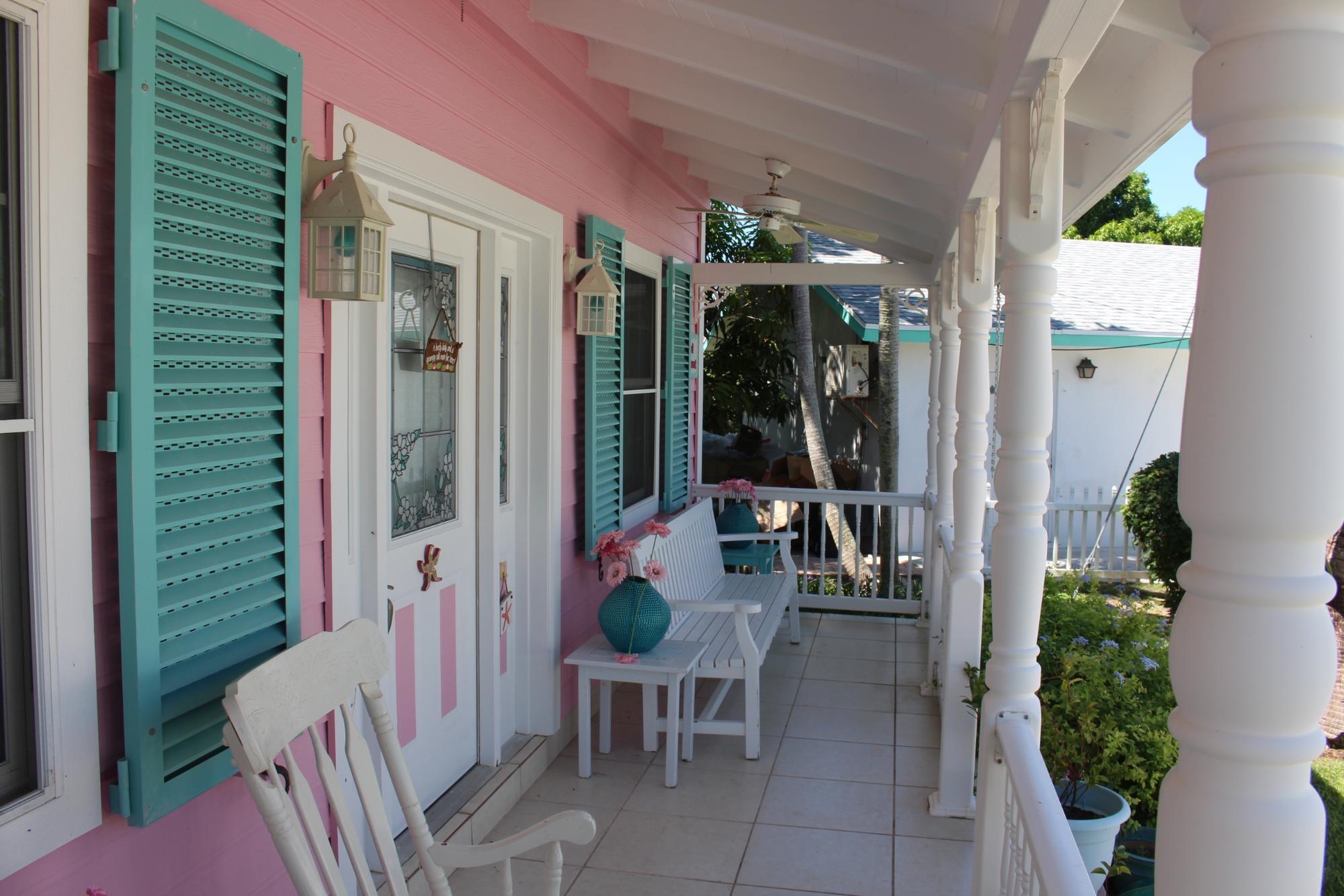 /listing-single-family-home-in-cherokee-sound-78408.html from Coldwell Banker Bahamas Real Estate