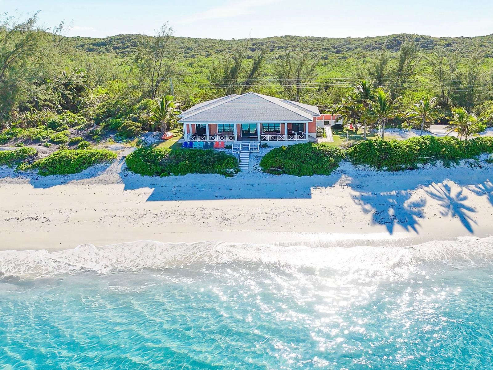 /listing-single-family-home-in-moss-town-78466.html from Coldwell Banker Bahamas Real Estate