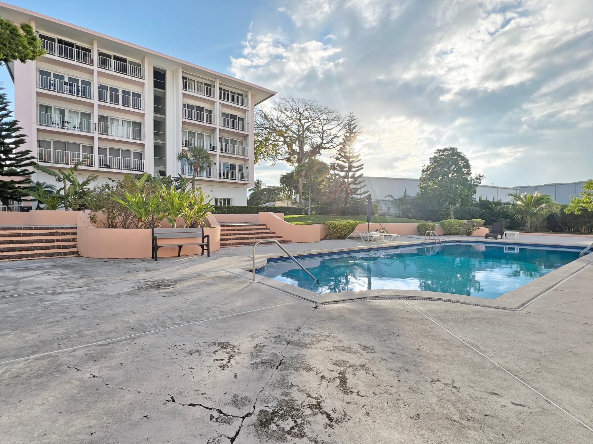 /listing-condo-in-eastern-road-78480.html from Coldwell Banker Bahamas Real Estate