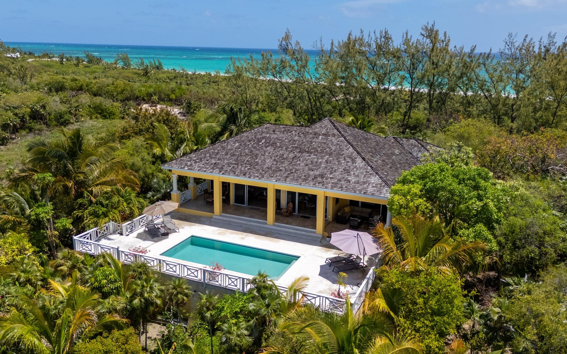 /listing-single-family-home-in-windermere-island-78495.html from Coldwell Banker Bahamas Real Estate