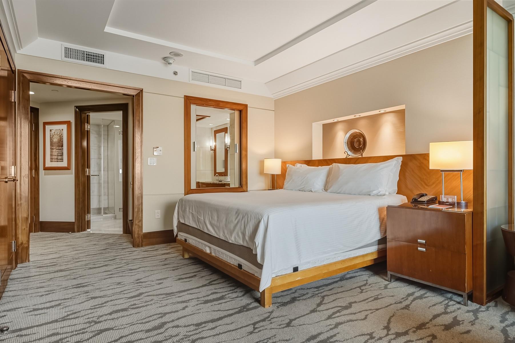 /listing-condo-in-paradise-island-78586.html from Coldwell Banker Bahamas Real Estate