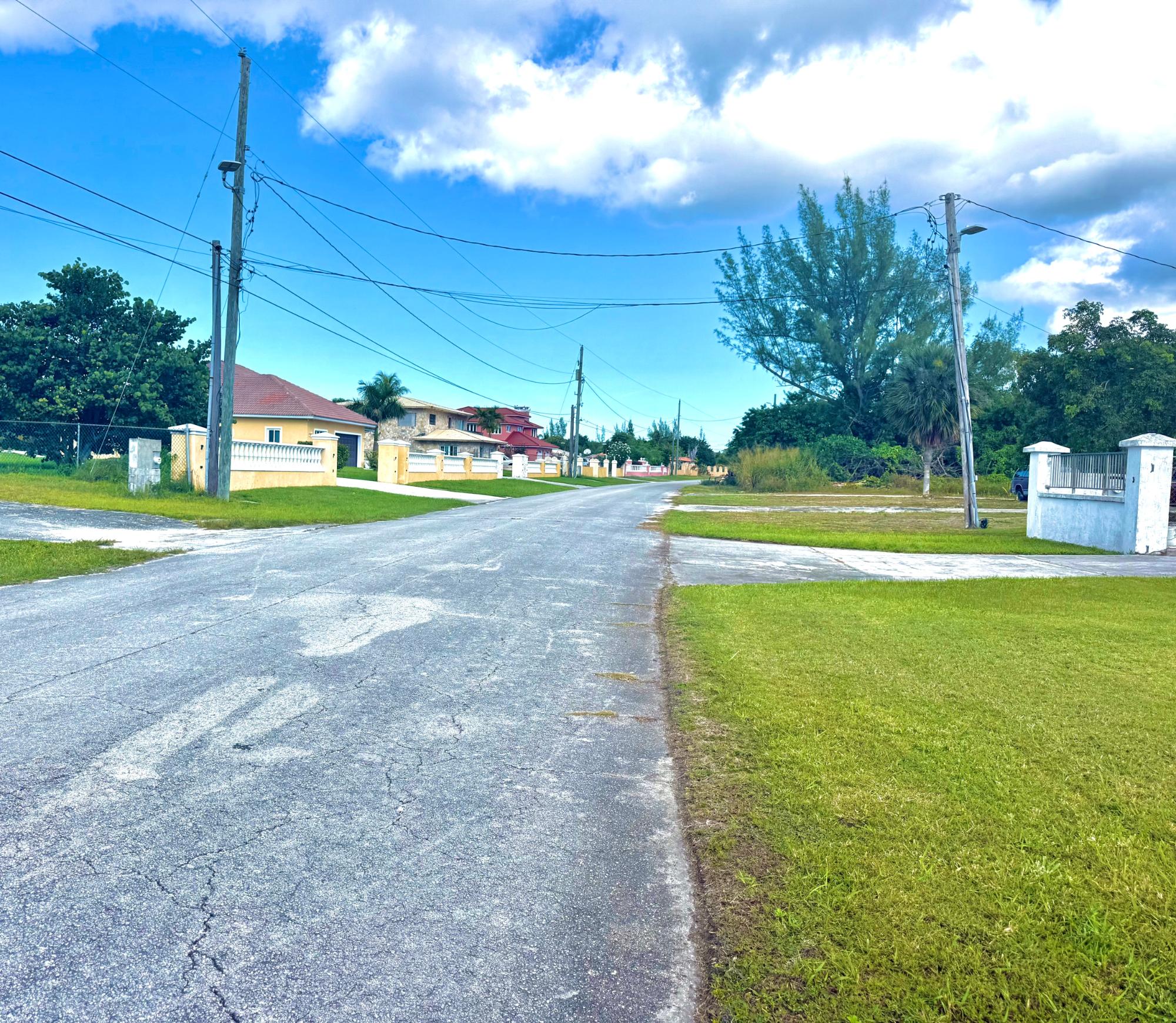 /listing-single-family-home-in-bahama-terrace-78577.html from Coldwell Banker Bahamas Real Estate