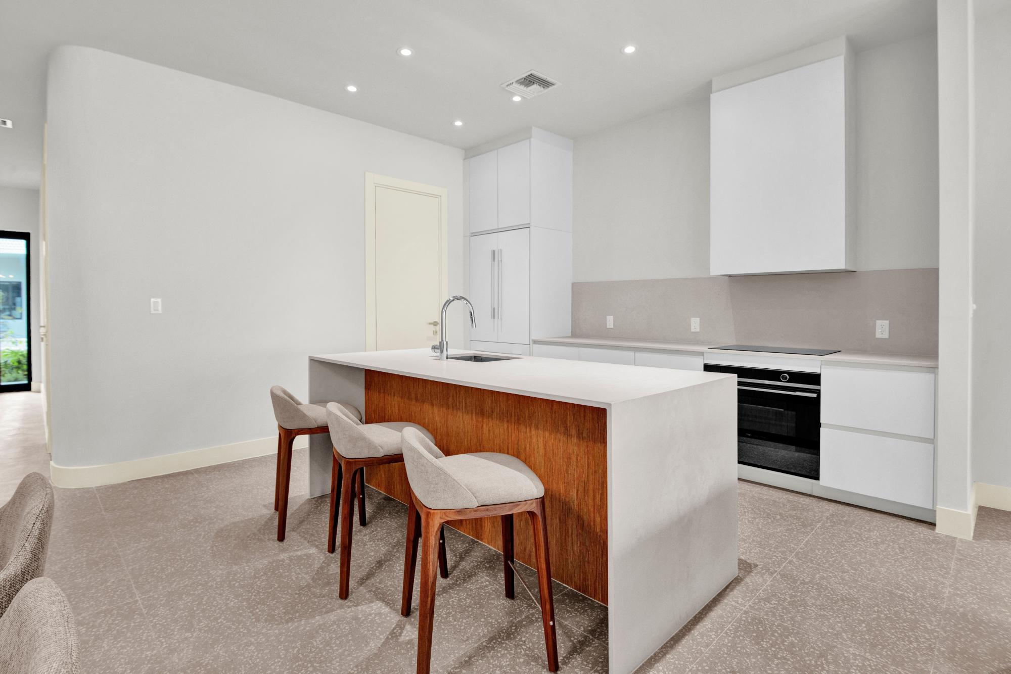 /listing-condo-in-love-beach-79055.html from Coldwell Banker Bahamas Real Estate