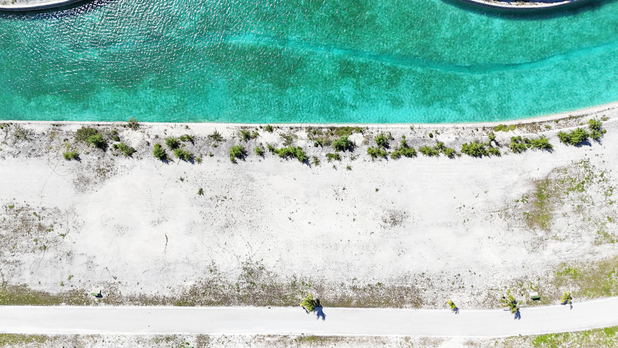 /listing-lots-acreage-in-emerald-bay-79114.html from Coldwell Banker Bahamas Real Estate