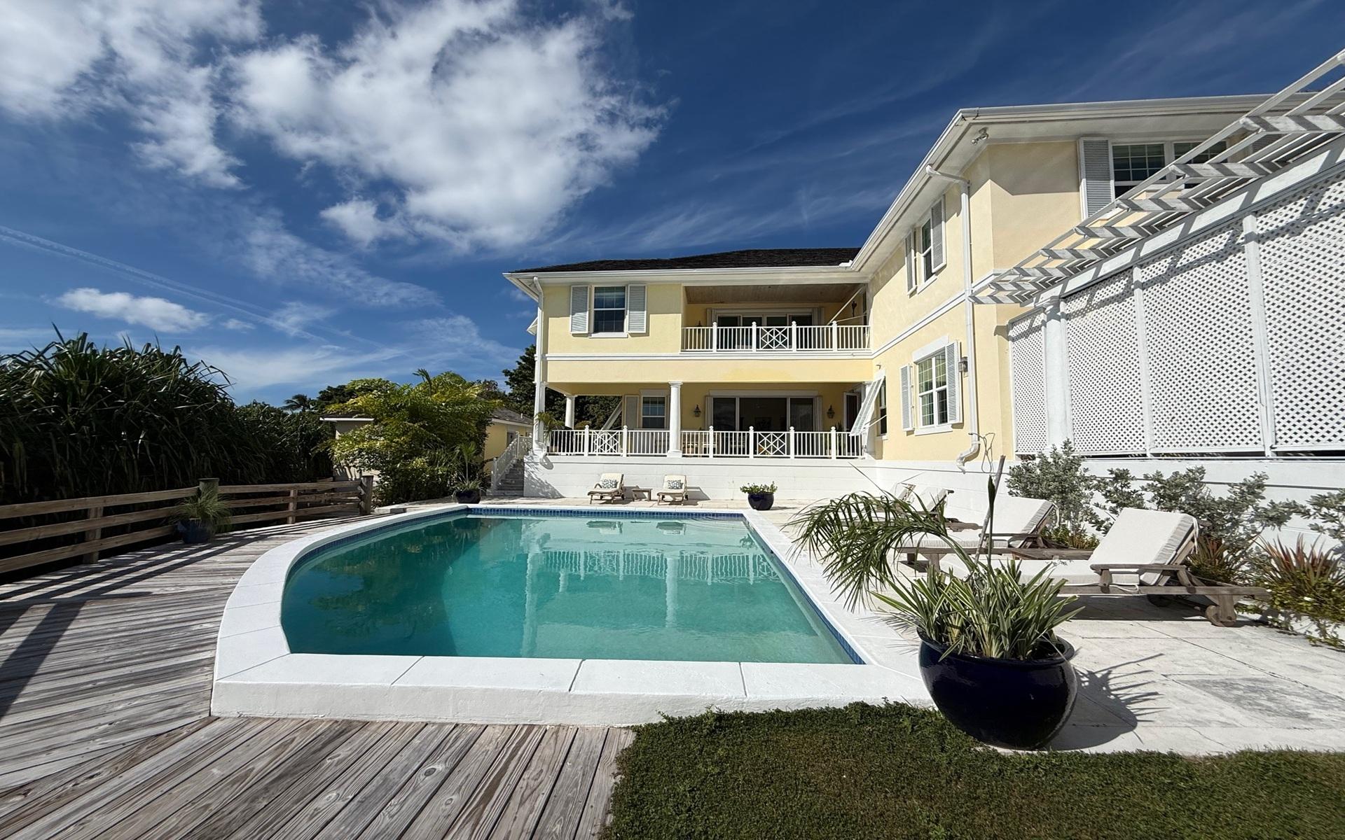 /listing-single-family-home-in-lyford-cay-79289.html from Coldwell Banker Bahamas Real Estate