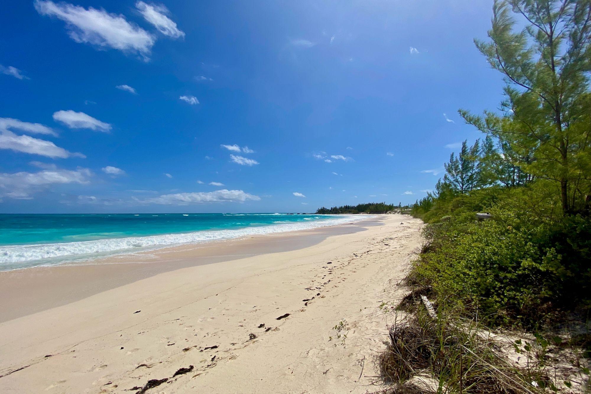 /listing-lots-acreage-in-governors-harbour-79443.html from Coldwell Banker Bahamas Real Estate
