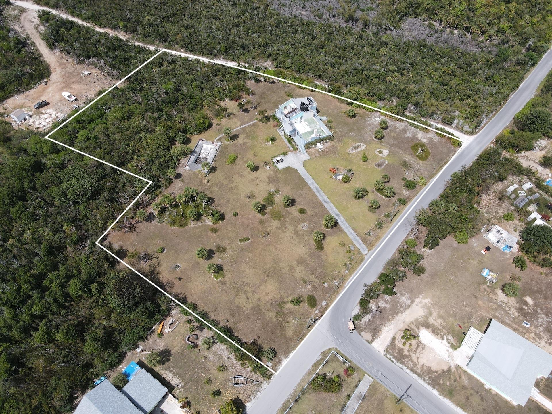 /listing-single-family-home-in-green-turtle-cay-79541.html from Coldwell Banker Bahamas Real Estate