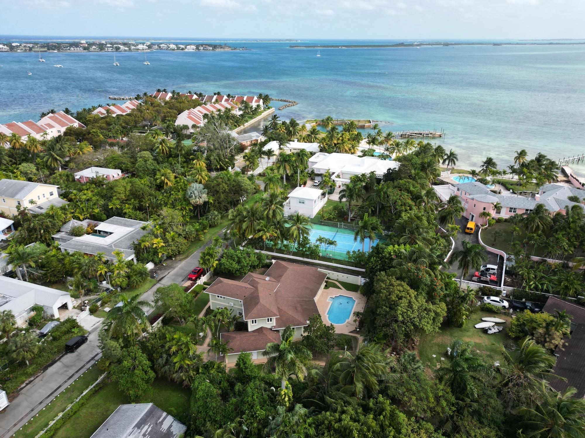 /listing-single-family-home-in-eastern-road-79559.html from Coldwell Banker Bahamas Real Estate