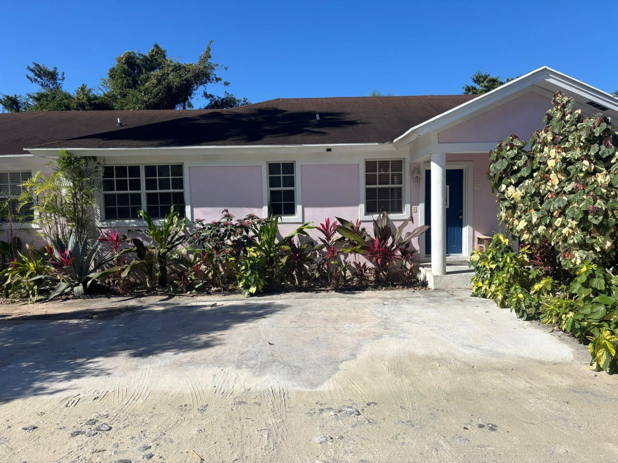 /listing-condo-in-westridge-79591.html from Coldwell Banker Bahamas Real Estate