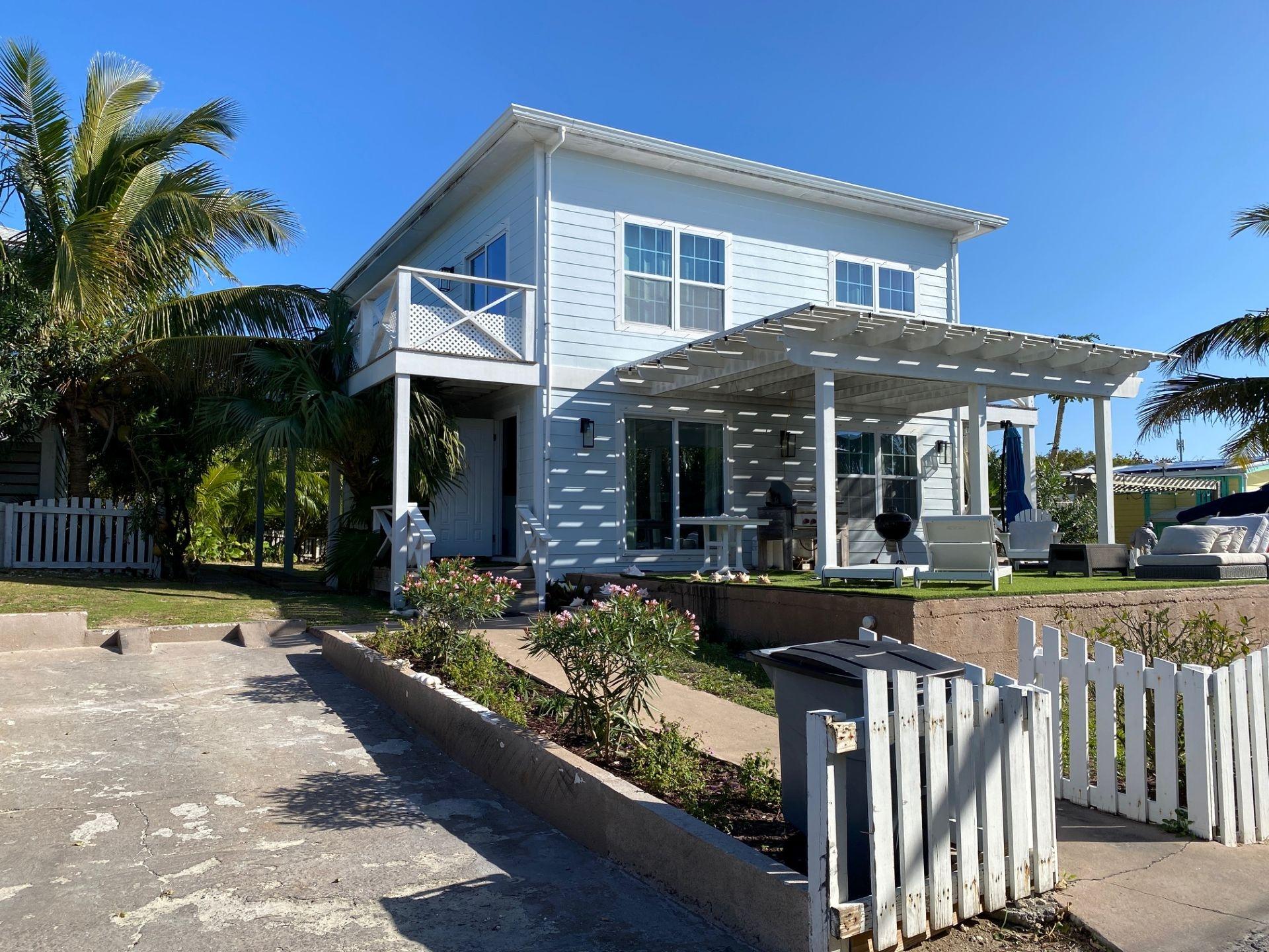 /listing-single-family-home-in-guana-cay-79605.html from Coldwell Banker Bahamas Real Estate
