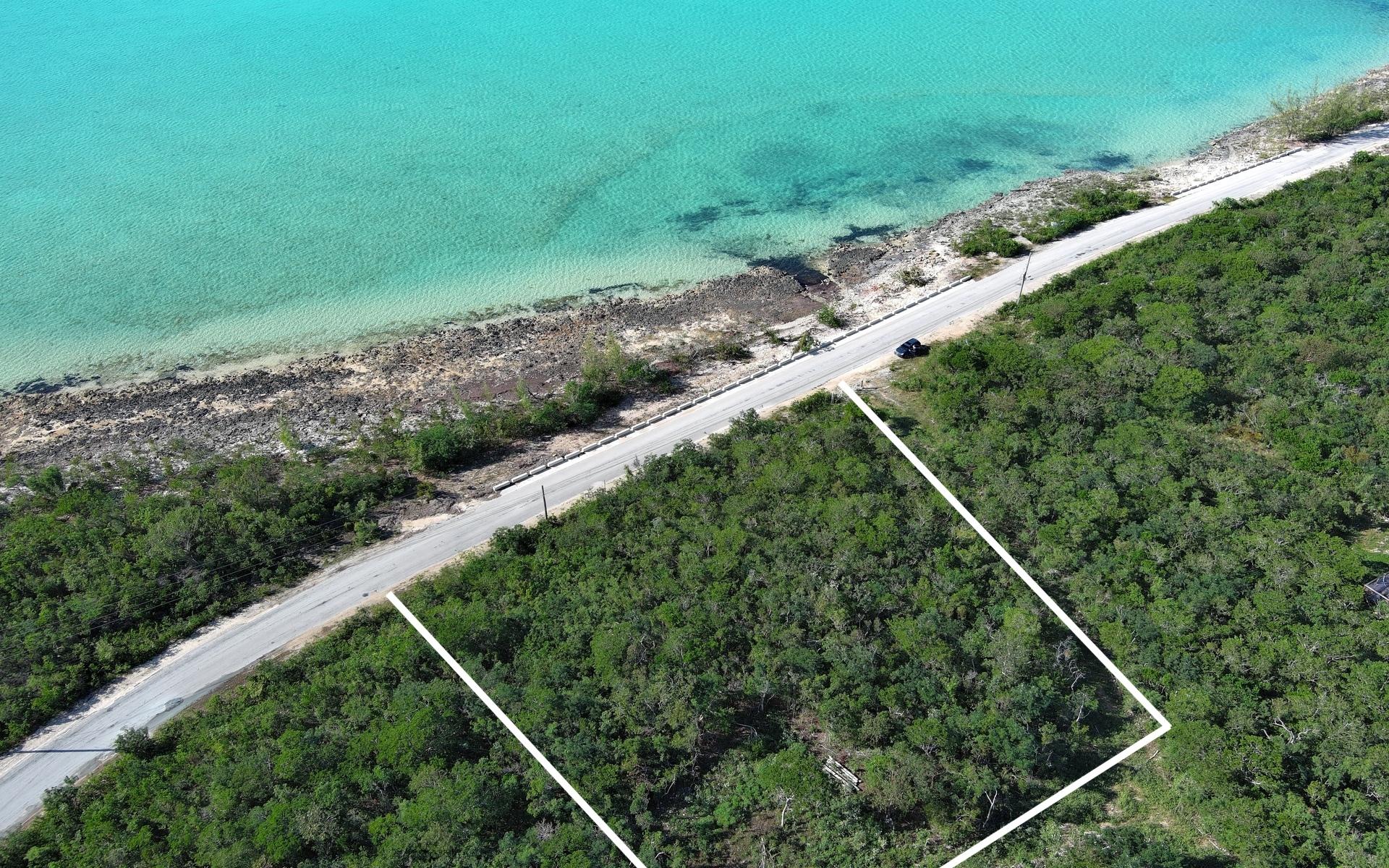 /listing-lots-acreage-in-salt-pond-79669.html from Coldwell Banker Bahamas Real Estate