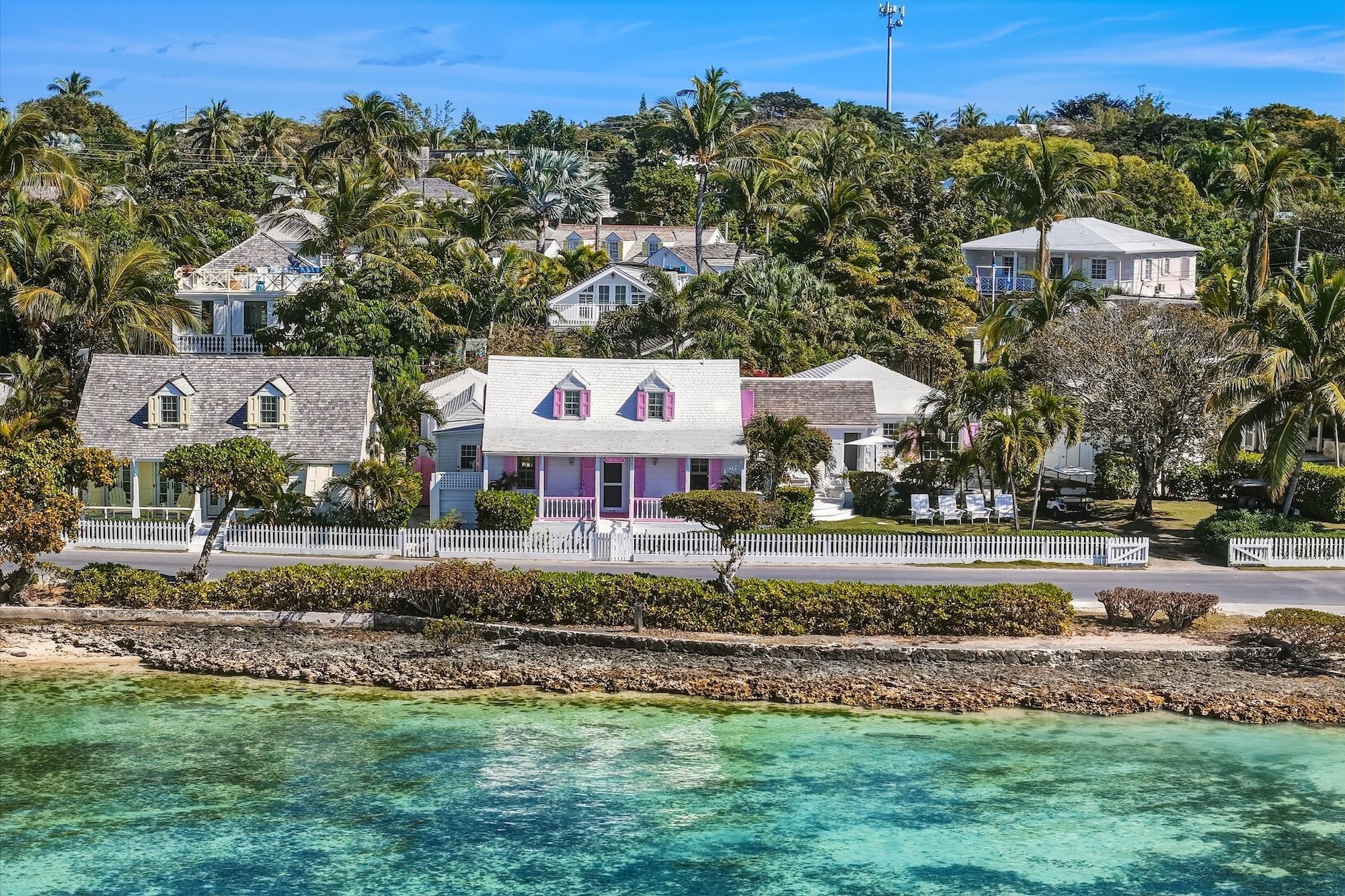 /listing-single-family-home-in-harbour-island-79779.html from Coldwell Banker Bahamas Real Estate