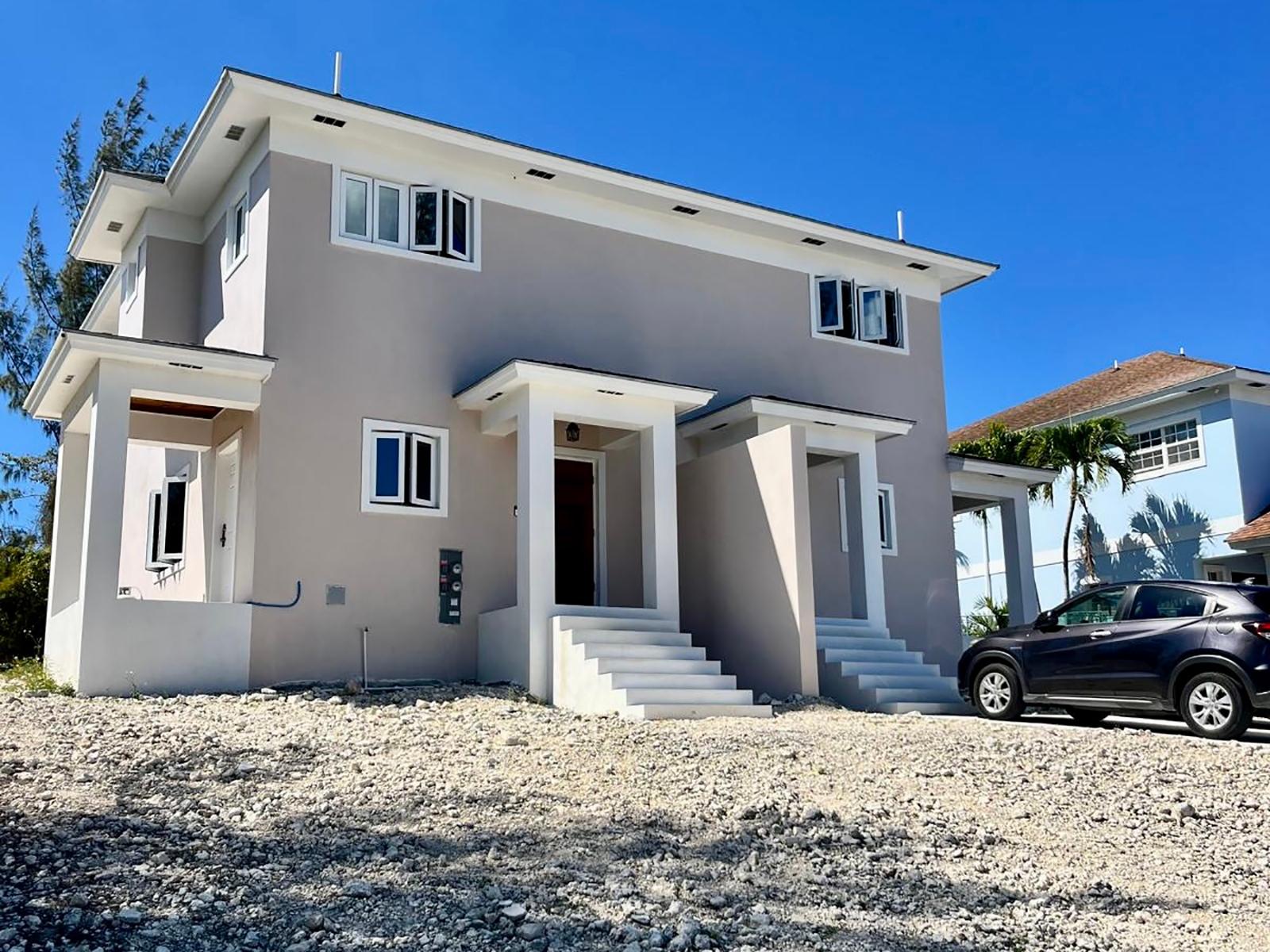 /listing-half-duplex-in-john-f-kennedy-drive-79954.html from Coldwell Banker Bahamas Real Estate