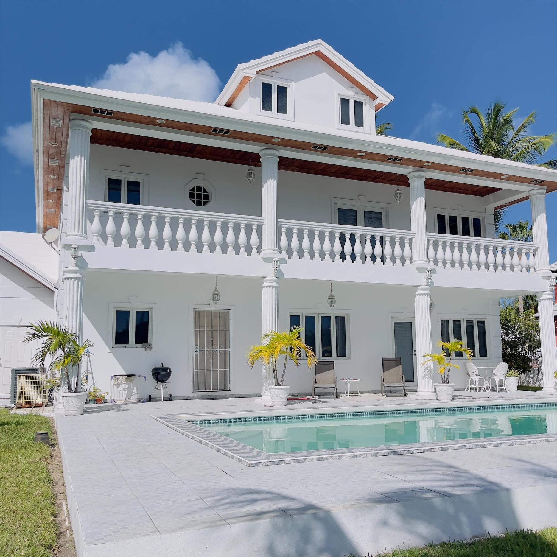 /listing-single-family-home-in-lake-cunningham-80015.html from Coldwell Banker Bahamas Real Estate