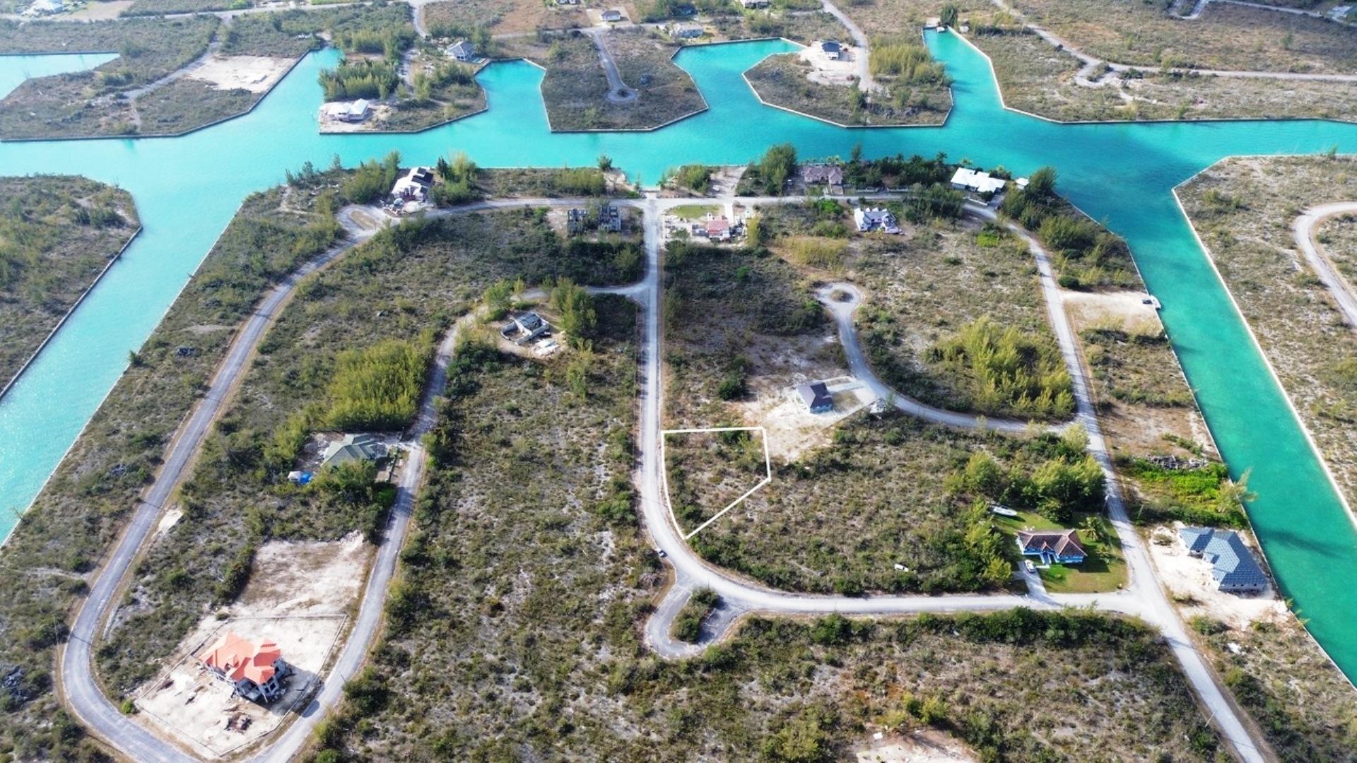 /listing-lots-acreage-in-lucaya-80021.html from Coldwell Banker Bahamas Real Estate