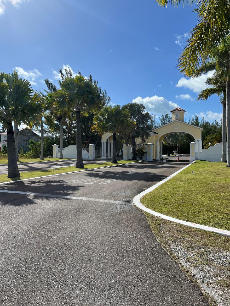/listing-lots-acreage-in-coral-harbour-80084.html from Coldwell Banker Bahamas Real Estate