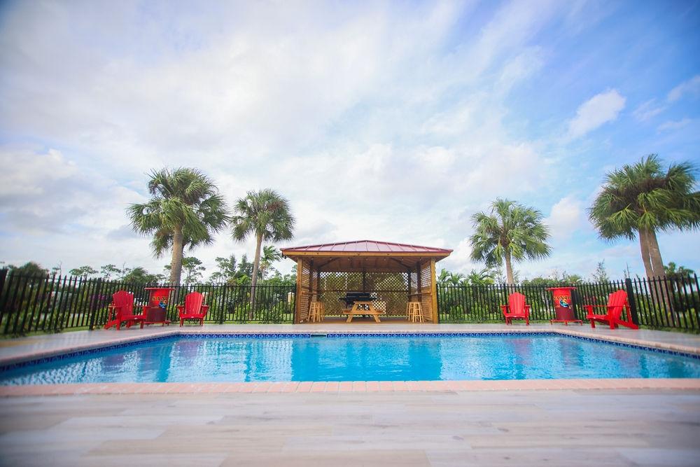 /listing-condo-in-bell-channel-80161.html from Coldwell Banker Bahamas Real Estate