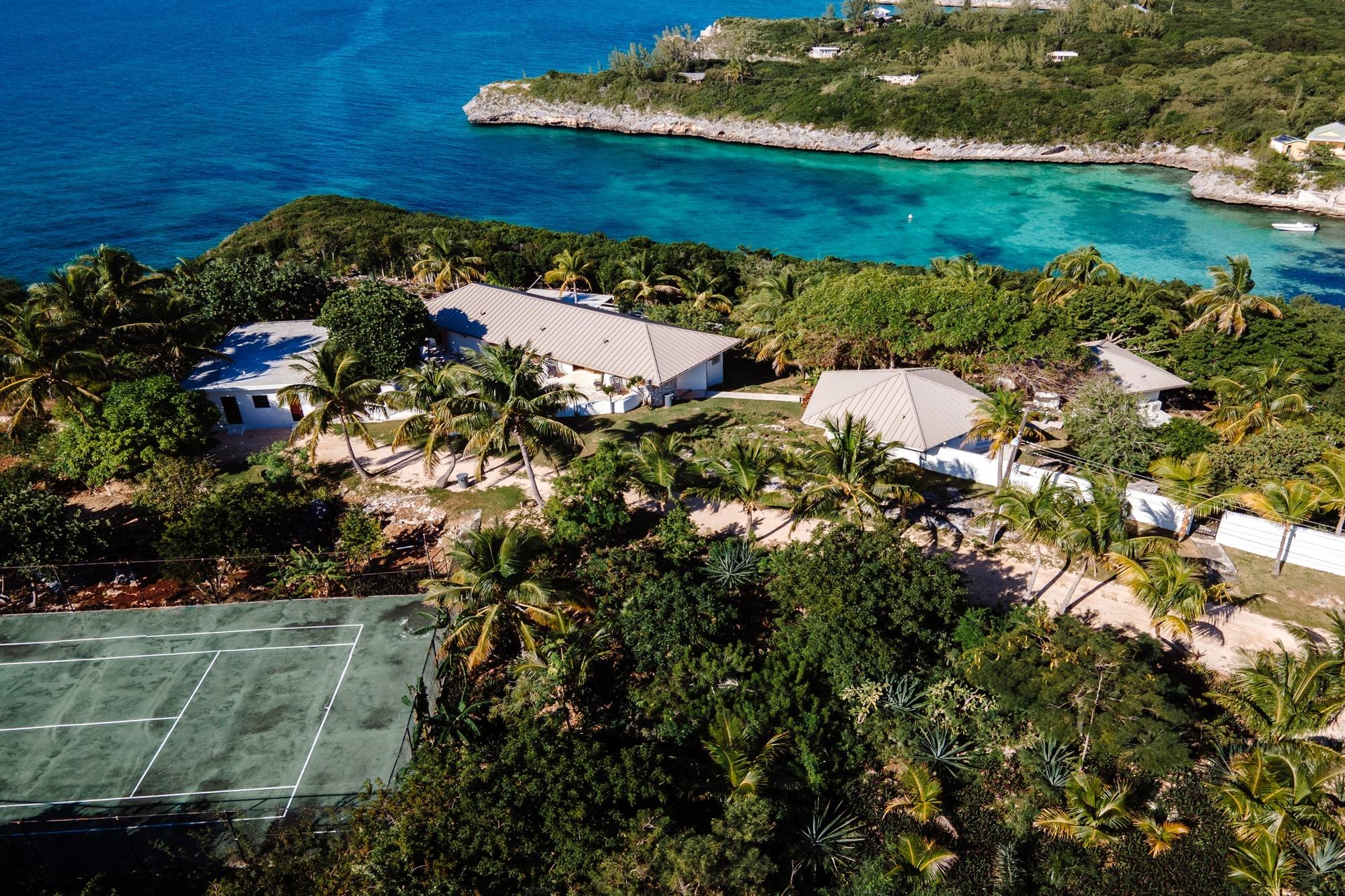 /listing-single-family-home-in-gregory-town-80447.html from Coldwell Banker Bahamas Real Estate