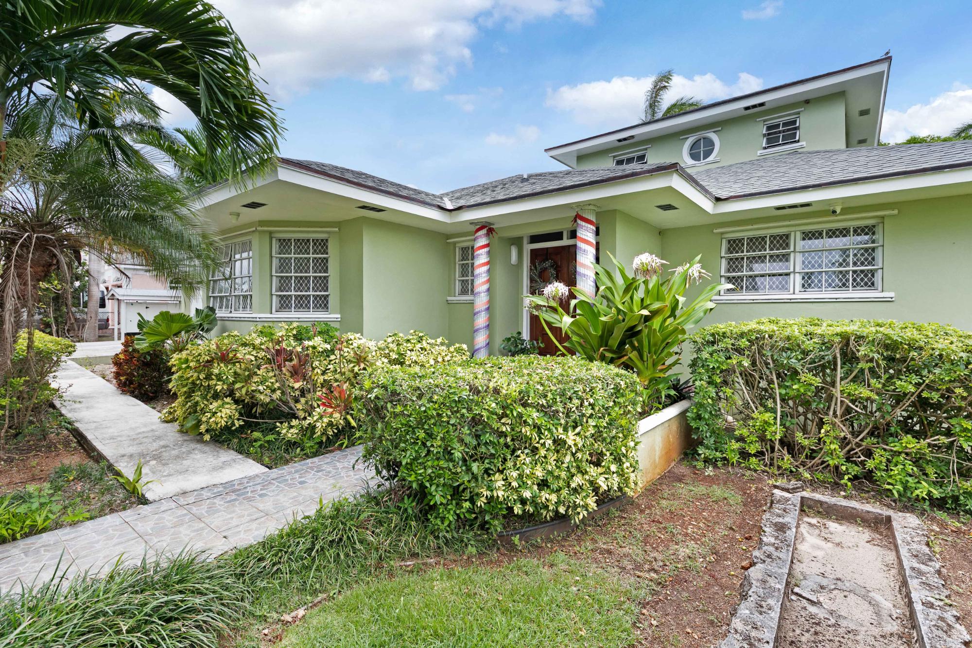 /listing-single-family-home-in-cable-beach-80400.html from Coldwell Banker Bahamas Real Estate