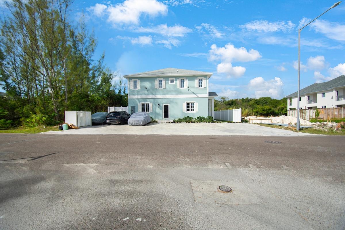 /listing-condo-in-west-bay-street-80939.html from Coldwell Banker Bahamas Real Estate